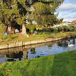 Au Jardin Sur L'eau Hortillonnages Couette-café 3*
